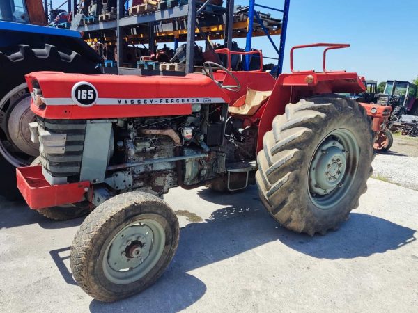 Τρακτέρ Massey Ferguson 165