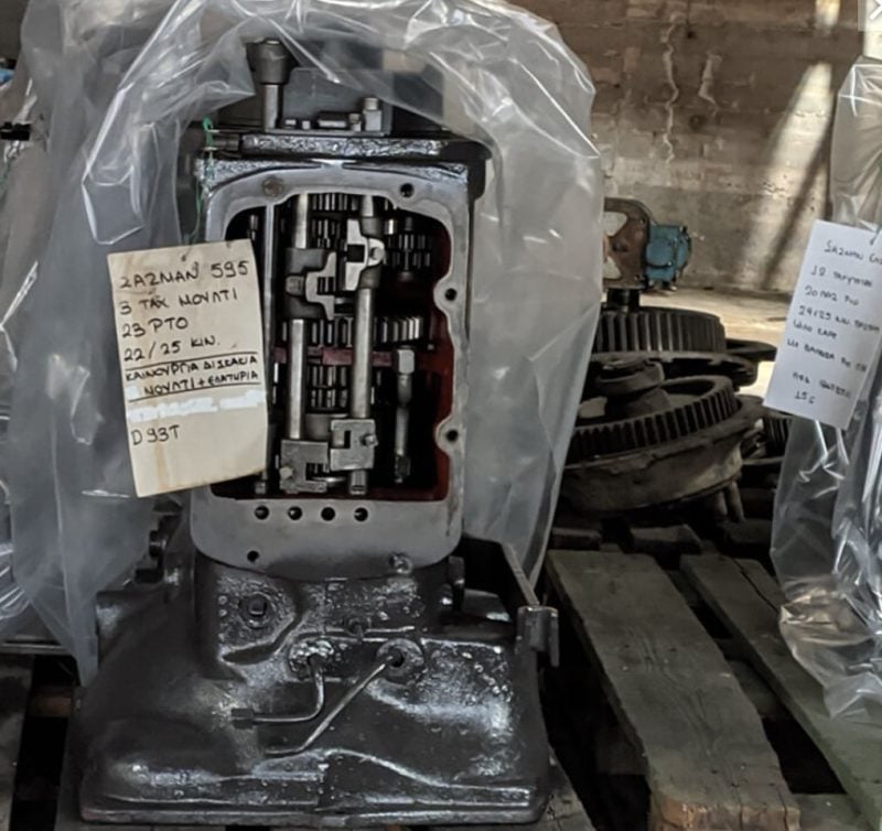 Repaired gearbox 595