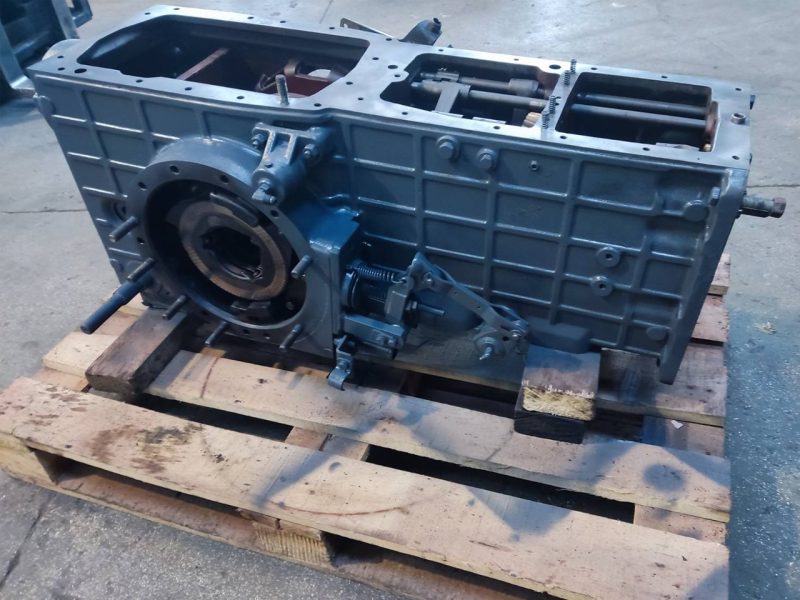 Transmission MCCORMICK CMAX100 3