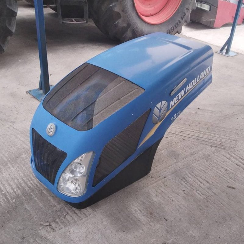 Καπό New Holland T.475 1