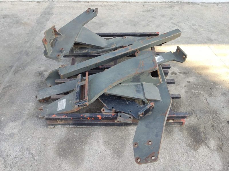 Βάσεις κουβά Massey Ferguson 6100