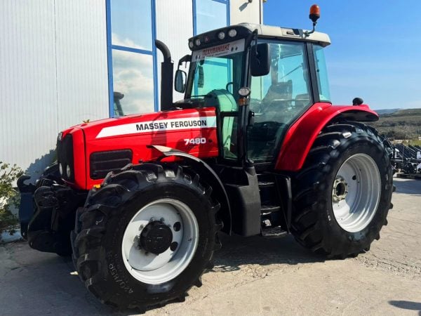 Tractor Massey Ferguson 7480