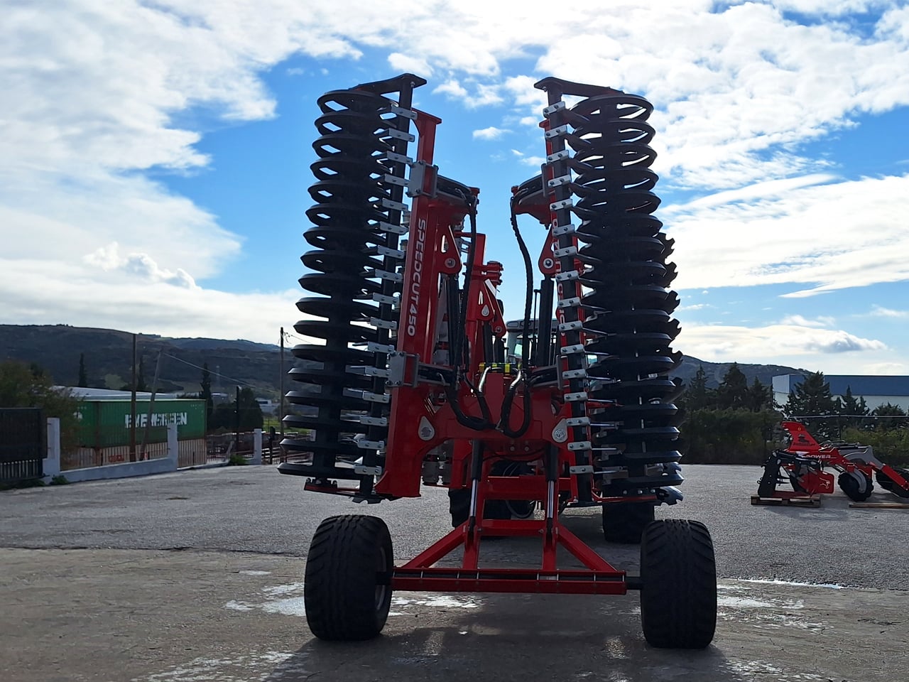 TERRA DISK Heavy-Duty Trailed 4.5 m – 32 Discs with 610 mm Disc Diameter - Image 3
