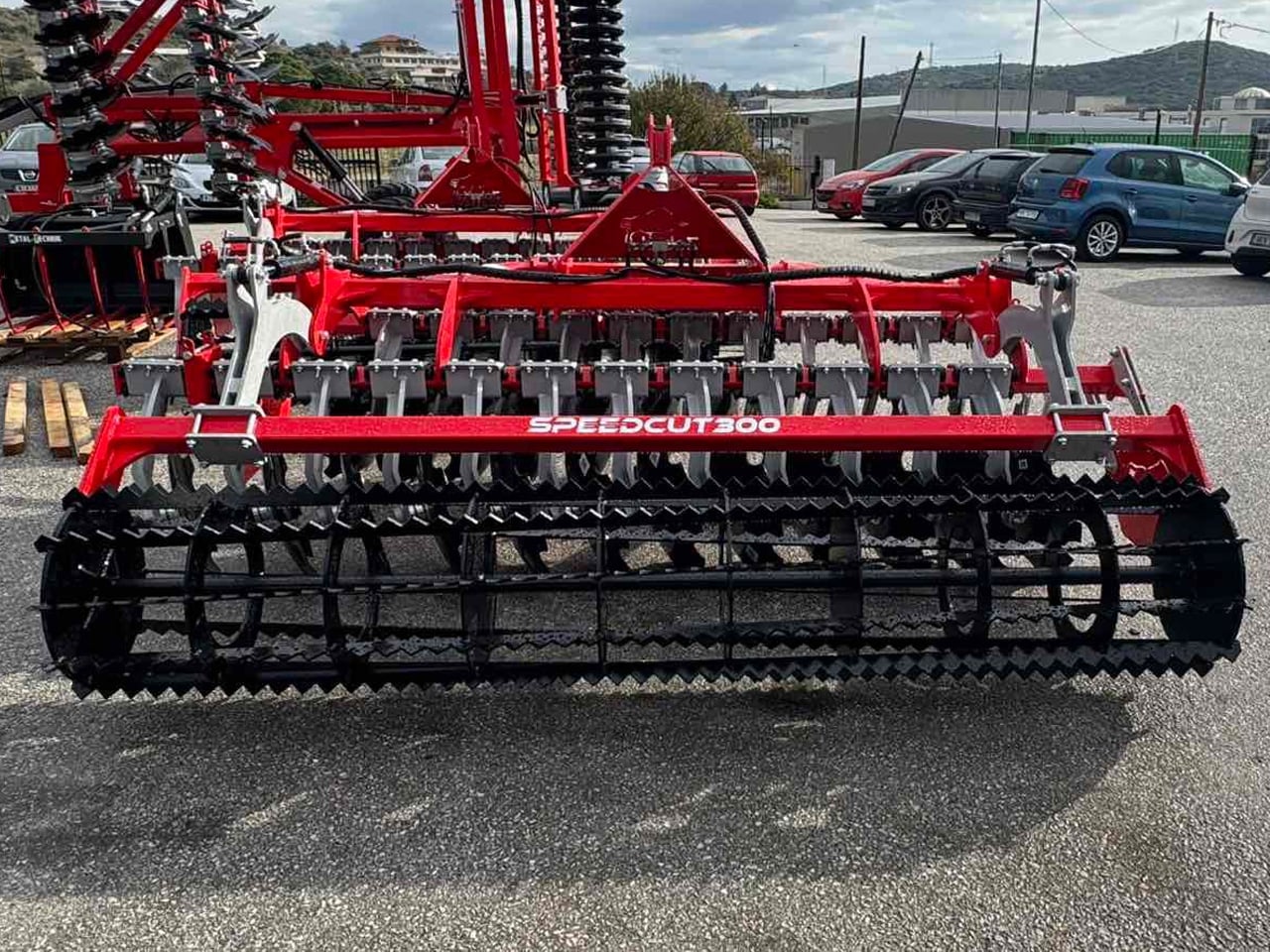 TERRA DISK heavy-duty mounted disc harrow, 3 m – 24 discs - Image 2