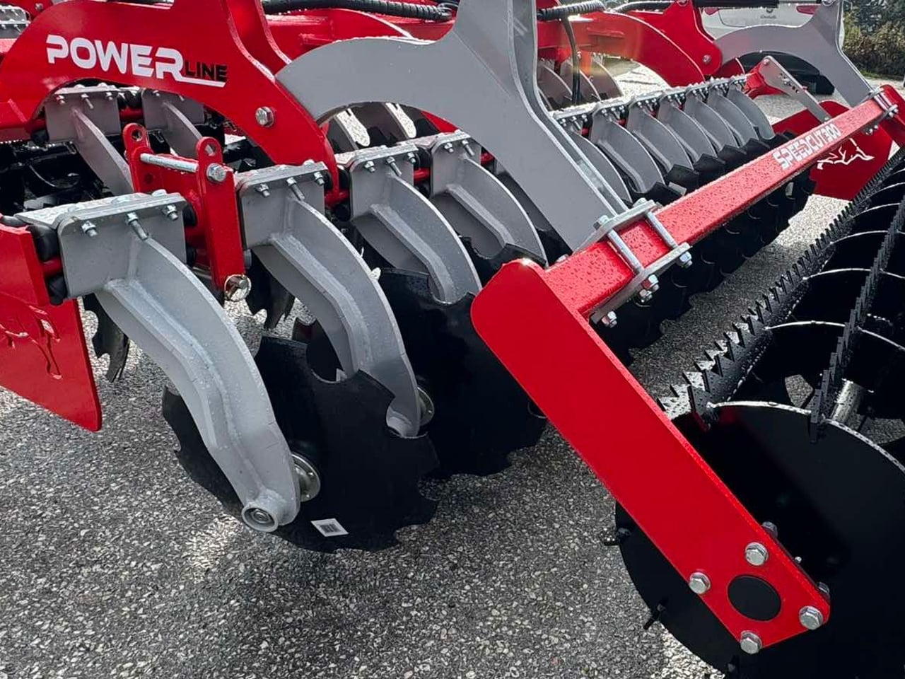 TERRA DISK heavy-duty mounted disc harrow, 3 m – 24 discs - Image 3