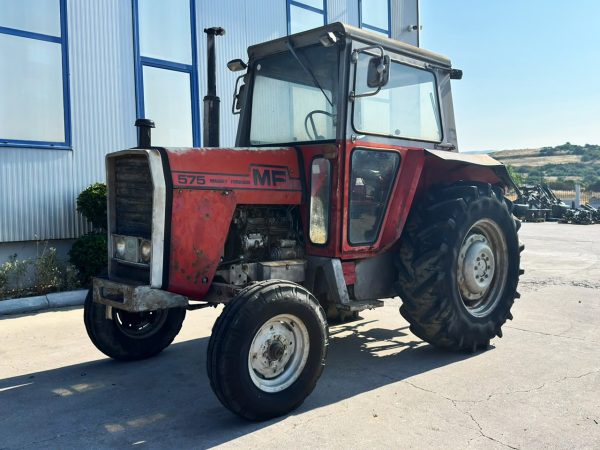 Massey Ferguson 575