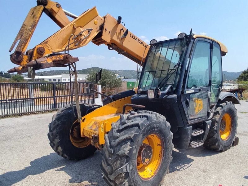 jcb
